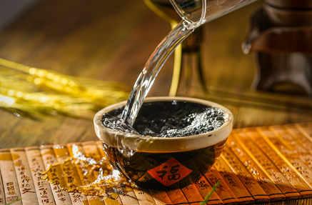抖音小店怎么卖酒？酒水类目报白有什么条件？