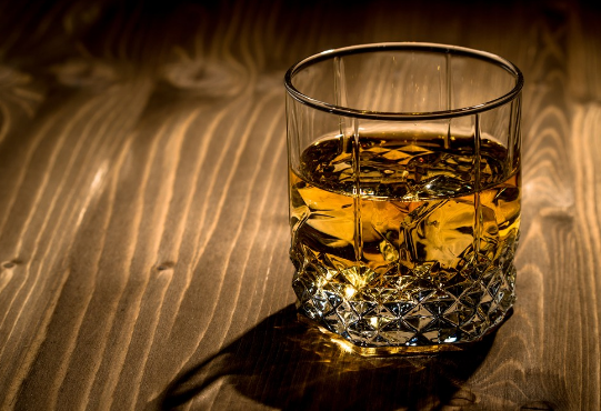 抖音小店进口酒白名单怎么申请？进口酒报白有哪些条件要求？