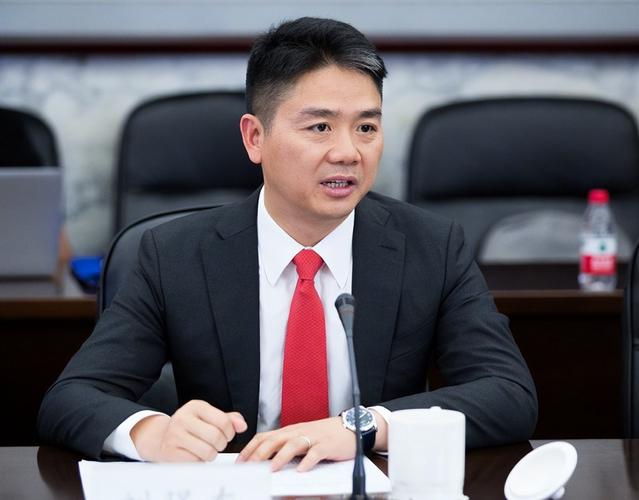 苏宁易购和京东买电器哪个好一些？两者有啥区别？