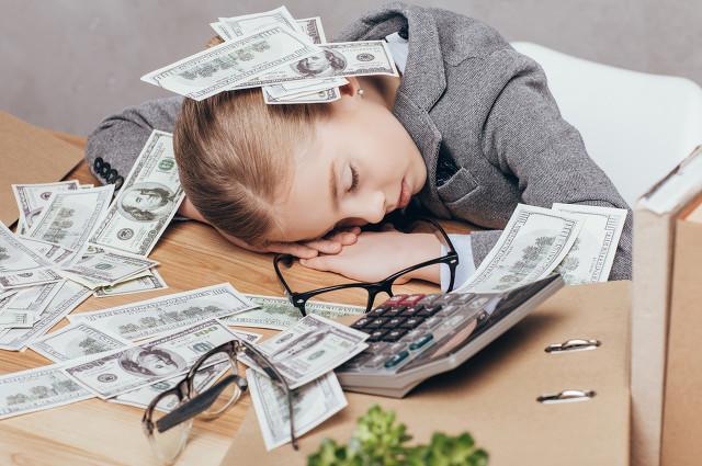支付宝里的余利宝是什么东西？ 是和余额宝一样的产品吗？