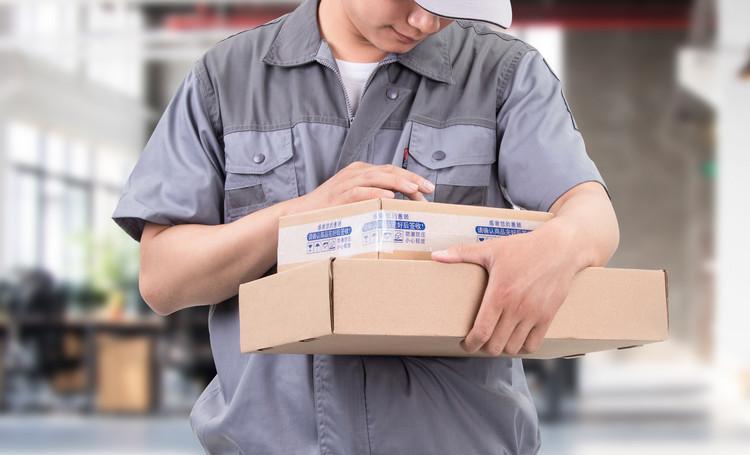 快递超重收费标准介绍（分享寄快递避免超重的方法及收费标准）