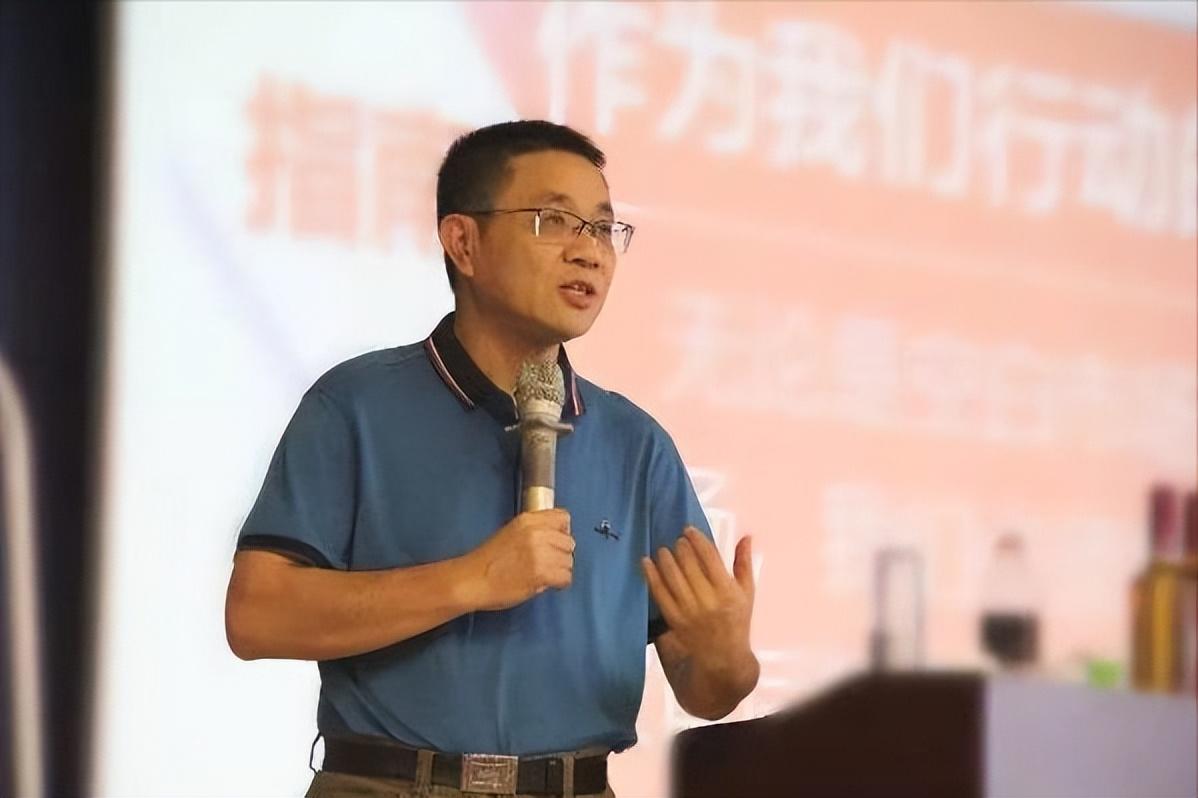 壹号土猪创始人陈生简介（壹号土猪集团董事长陈生背景故事及发展）