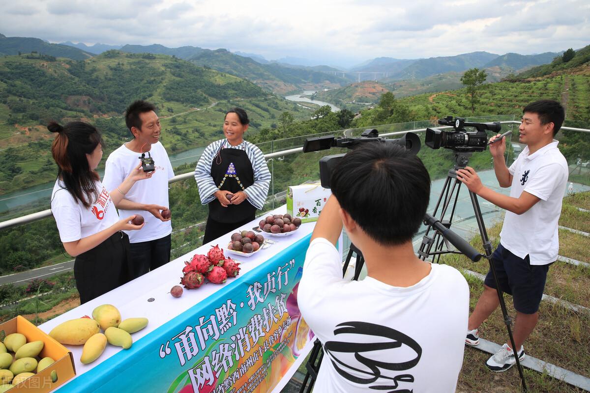 直播间话题内容（直播间20个暖场话术）