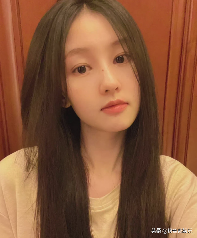 炫迈妹子怎么火的？网红炫迈妹子个人简介