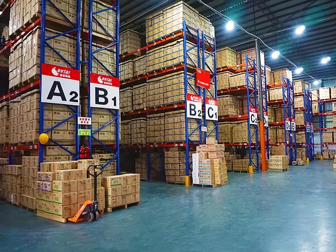 美国海外仓一件代发平台有哪些？附2023年美国海外仓的收费价格表