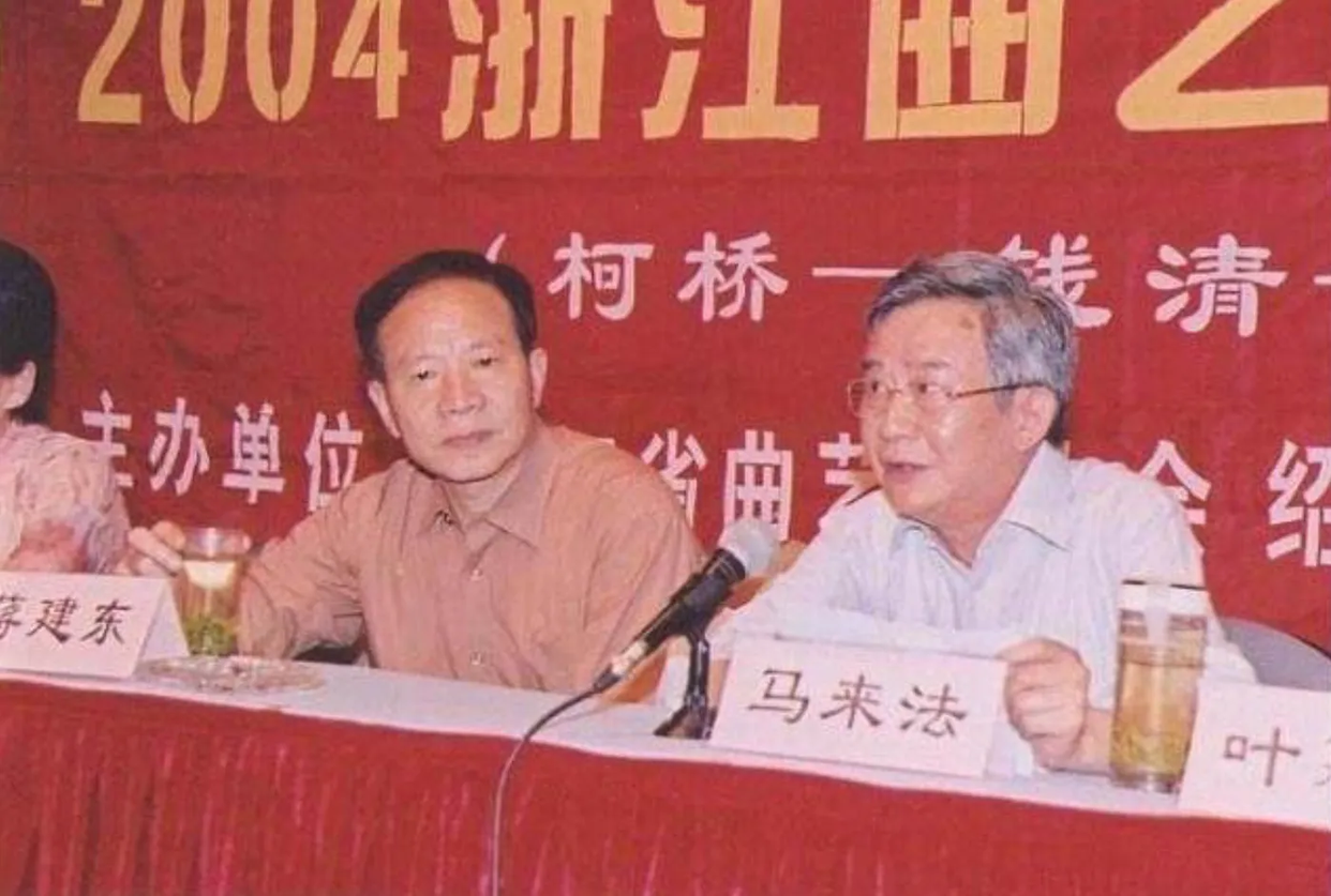 马云和刘强东的领导特质与区别是什么？两个人谁才是真正的白手起家？