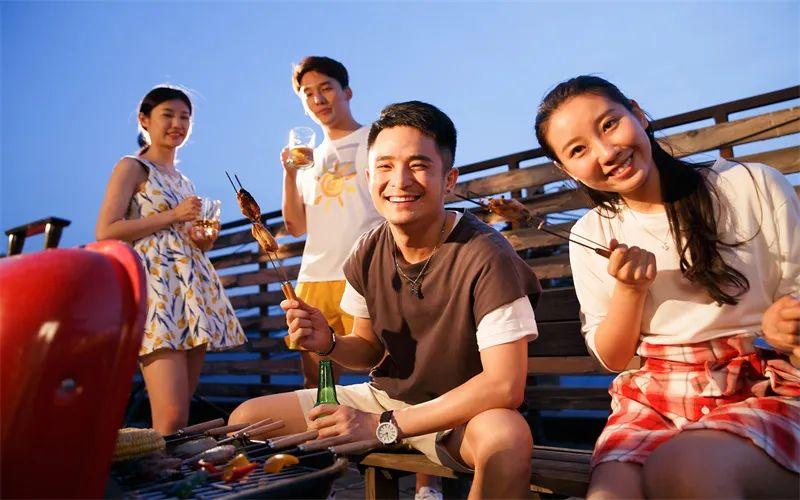 夏天卖什么最赚钱？夏天不愁销路的短期小本生意推荐