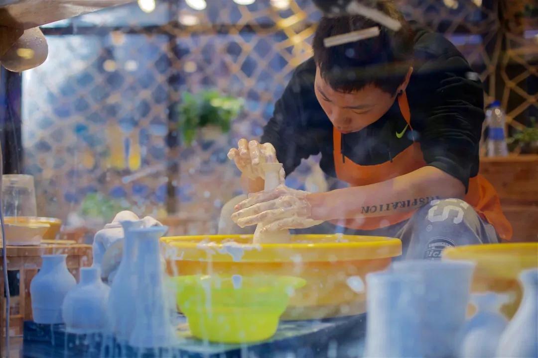 开陶瓷店的利润怎样呀?解析开陶瓷店必备流程及条件