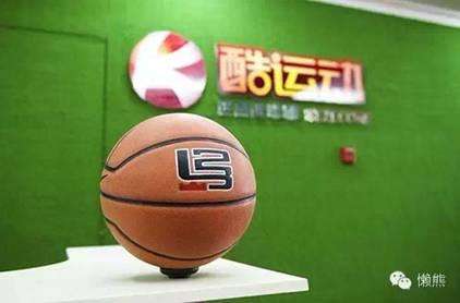 小李子足球官方旗舰店是正品吗？小李子足球装备网和小李子旗舰店的区别