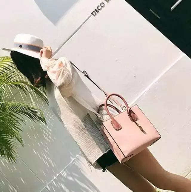 淘宝女包店铺推荐（淘宝女包品牌排行榜前十名）