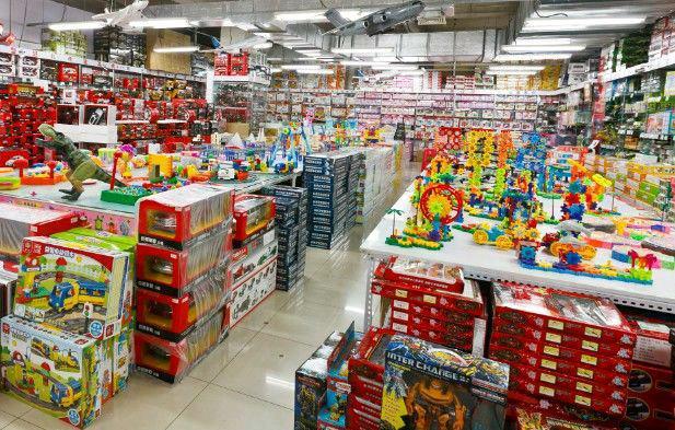 北京情侣装批发市场在哪？北京最大服装批发市场排行榜