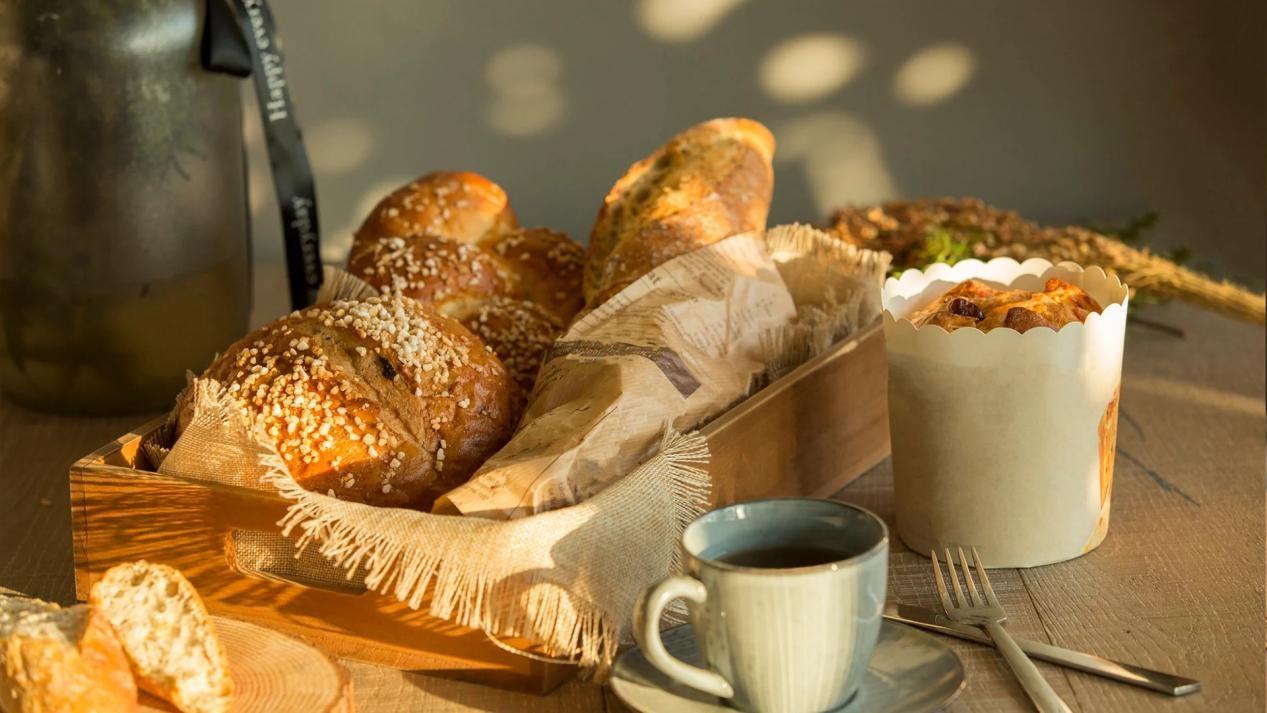 在农村开蛋糕店赚钱吗?开一个蛋糕店大概需要投资多少钱？