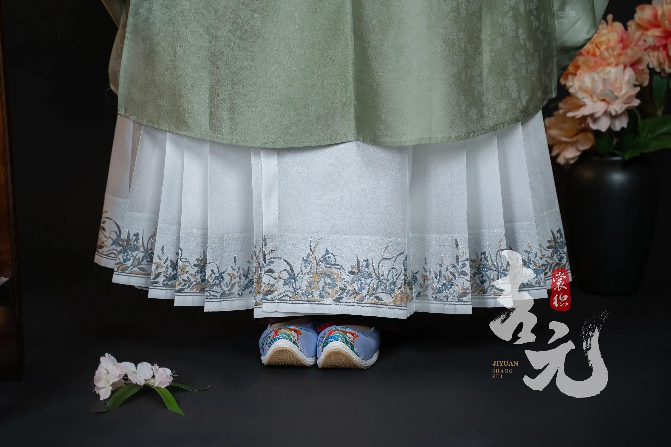 淘宝汉服店铺推荐（平价正版汉服店铺排行榜前十推荐）