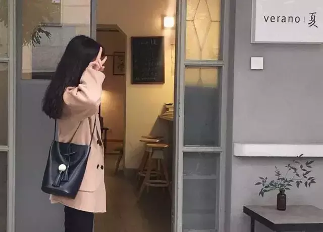 淘宝女包店铺推荐（淘宝女包品牌排行榜前十名）