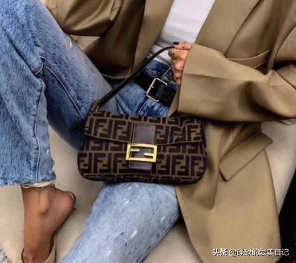 女包代销有哪些品牌好？中档女包品牌排行榜