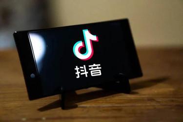 怎样给视频配音乐？抖音给短视频配背景音乐的方法教程
