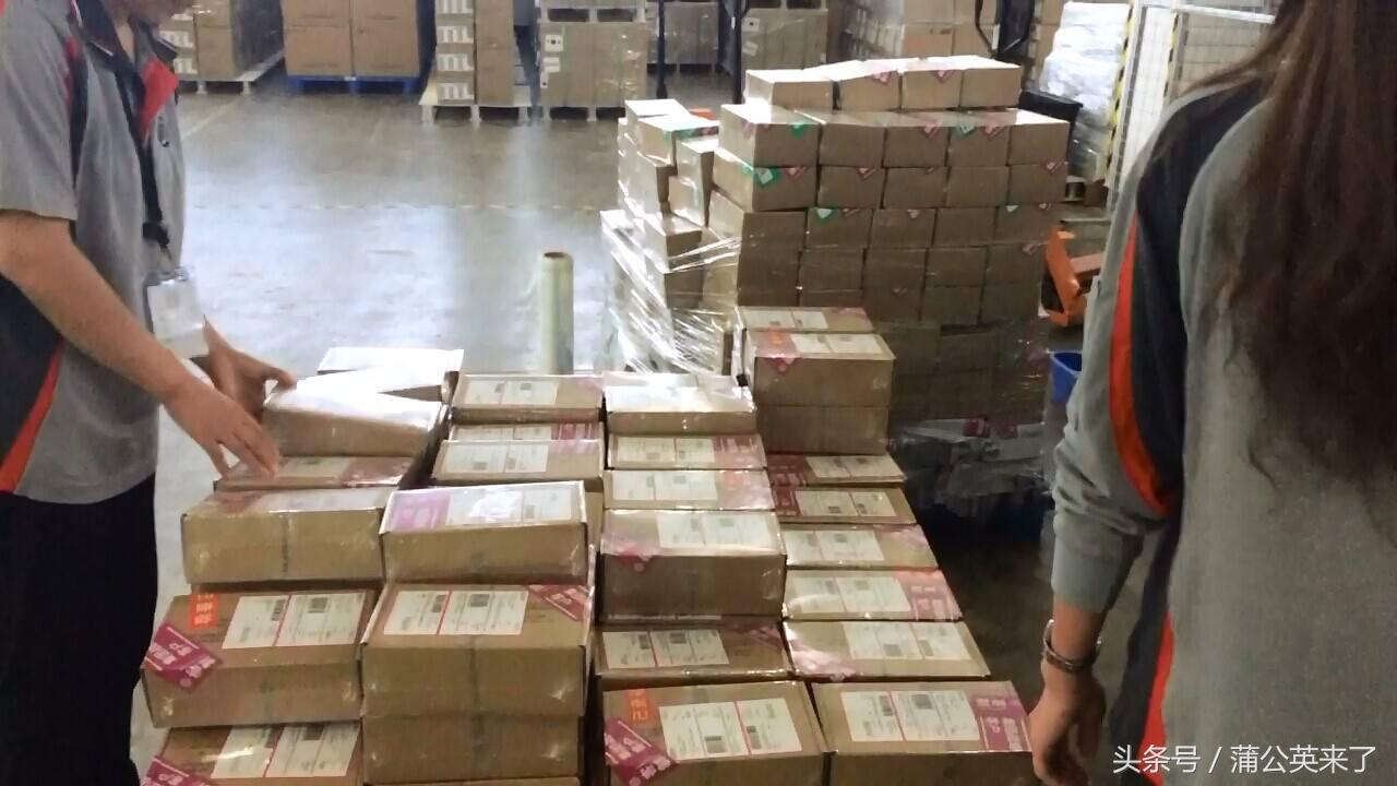 顺丰到付和现付价格一样吗？顺丰快递收费价格标准表一览