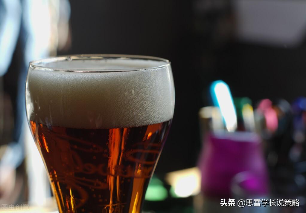 海伦司小酒馆加盟官网（海伦司小酒馆加盟条件及费用）
