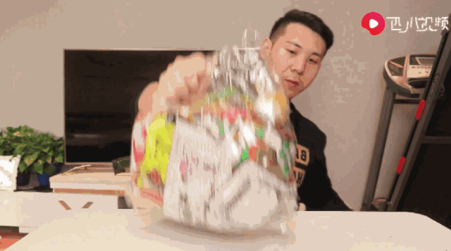 韩小浪开新号了吗？韩小浪试吃美食视频分享